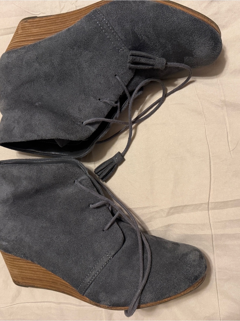 Women's Gray Faux Suede Wedge Ankle Boots - Tassel Lace-Up